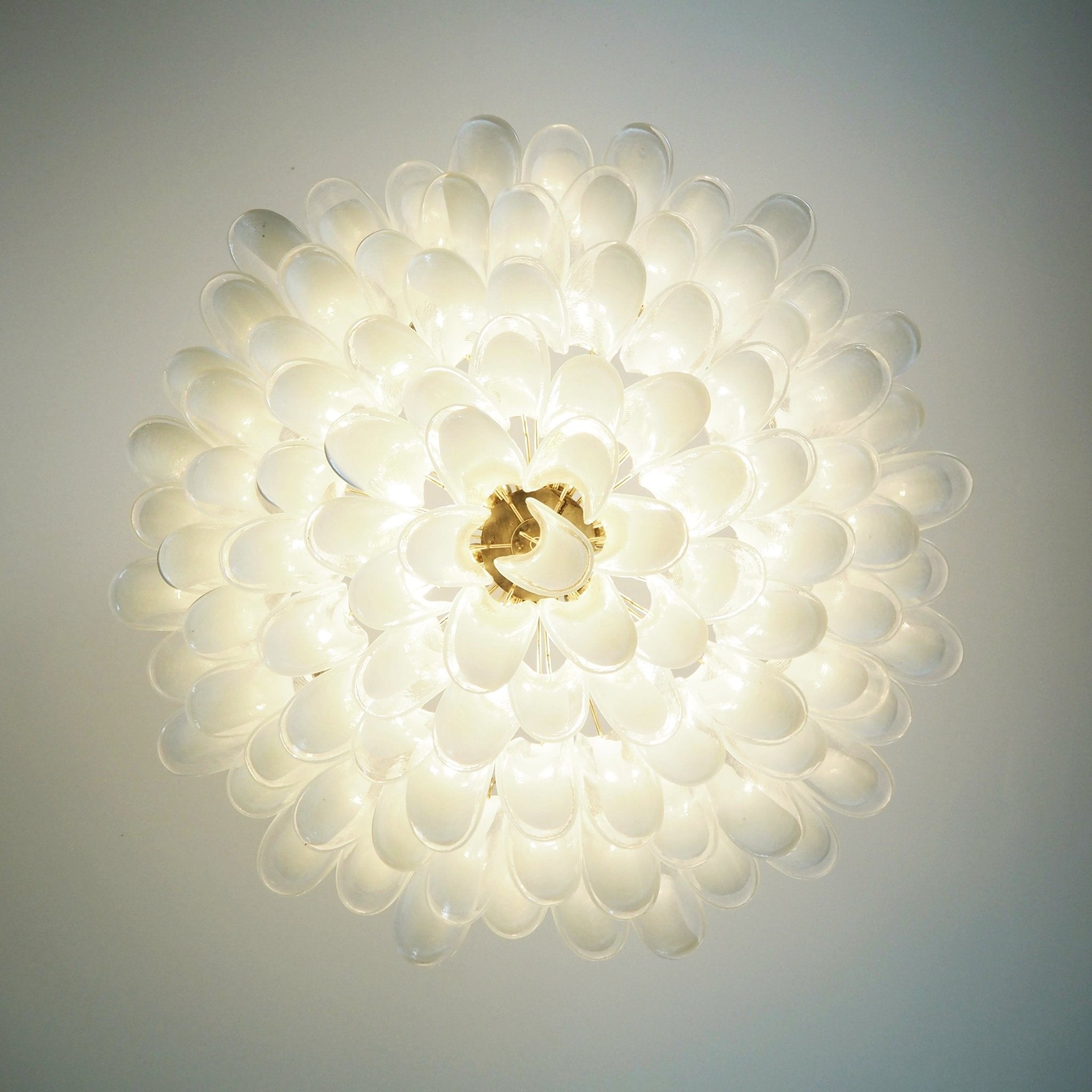 Aurora Lustre Pétale en Verre de Murano Blanc Élégant