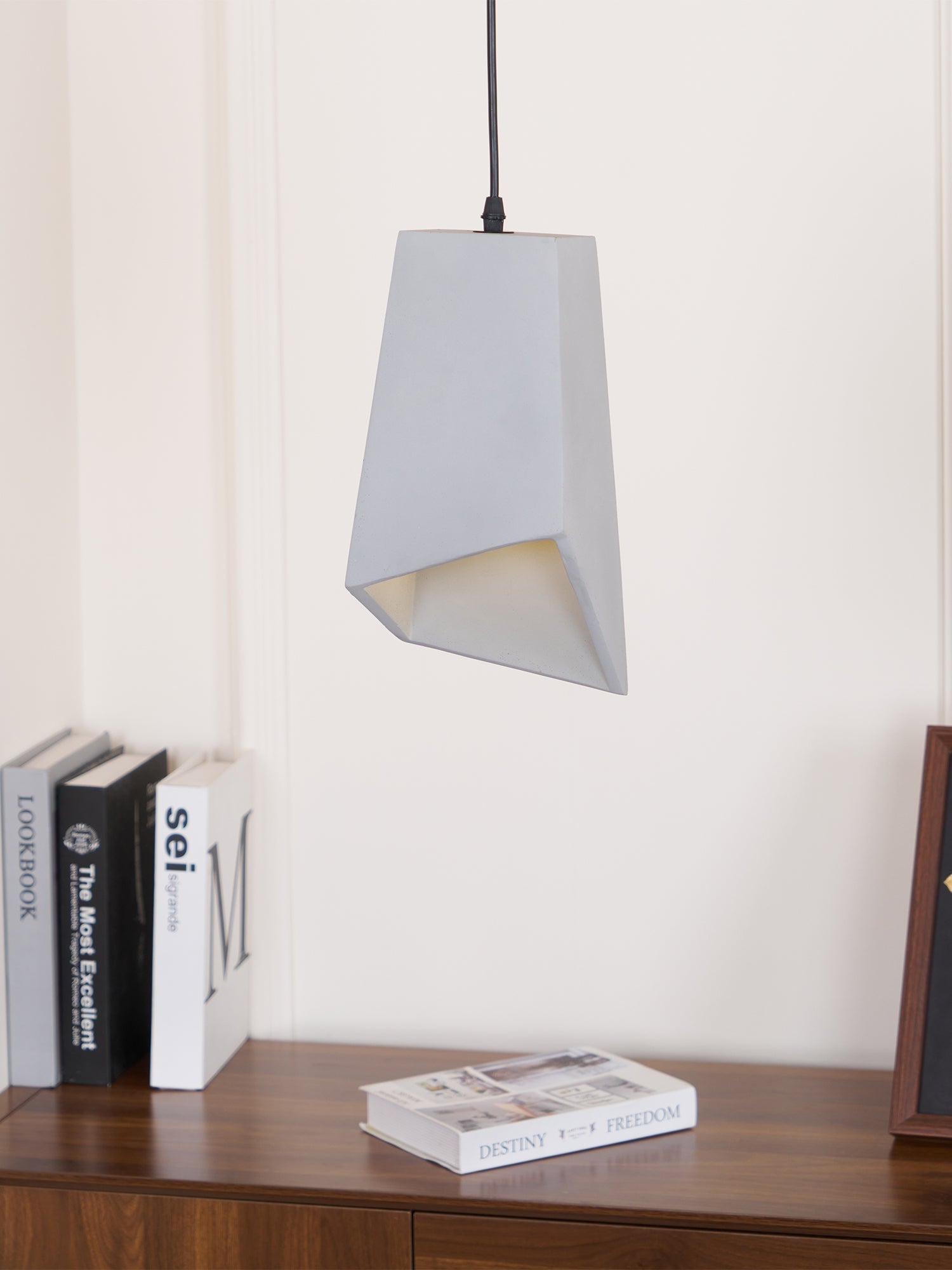 Geo Lampe Suspendue Industrielle en Ciment