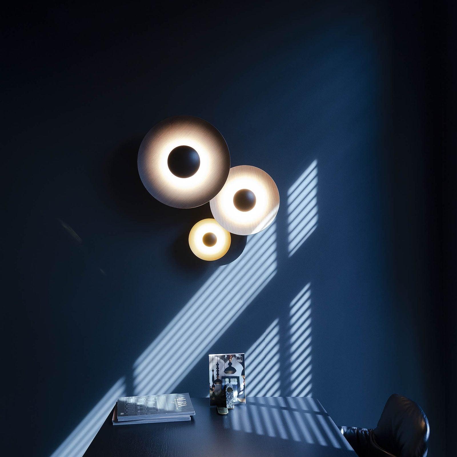 Peacemaker Elegance Simplicity Glow Wall Light