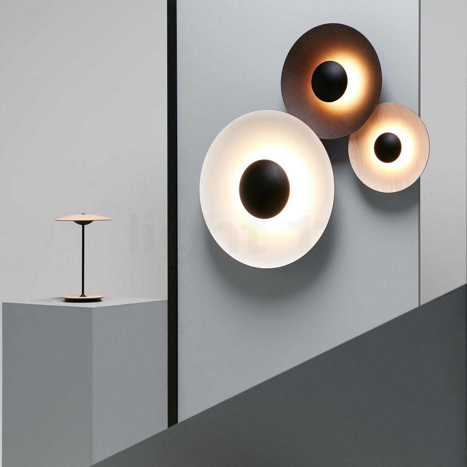 Erlirora Simplicity Glow Plug-in Wall Light