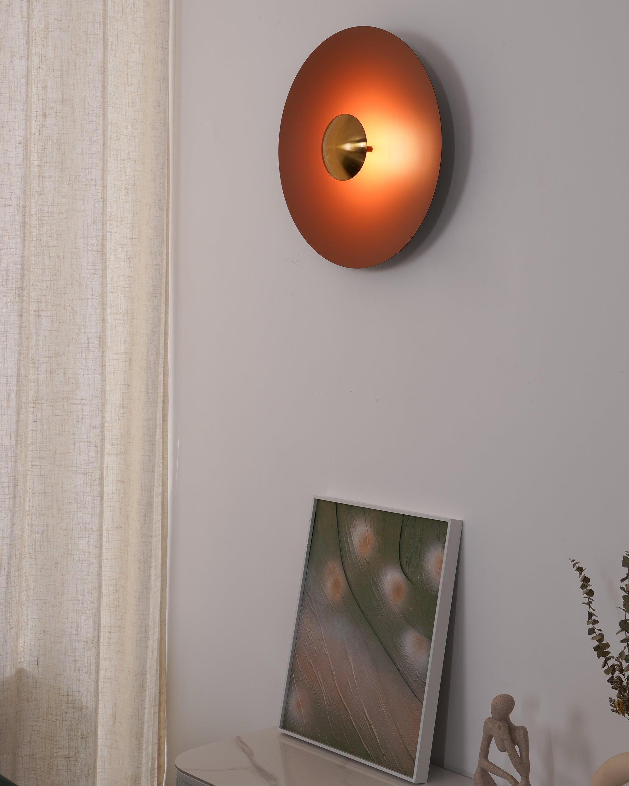 Peacemaker Elegance Simplicity Glow Wall Light