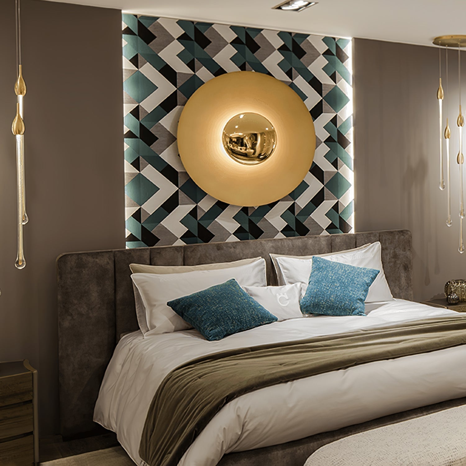 Peacemaker Elegance Simplicity Glow Wall Light