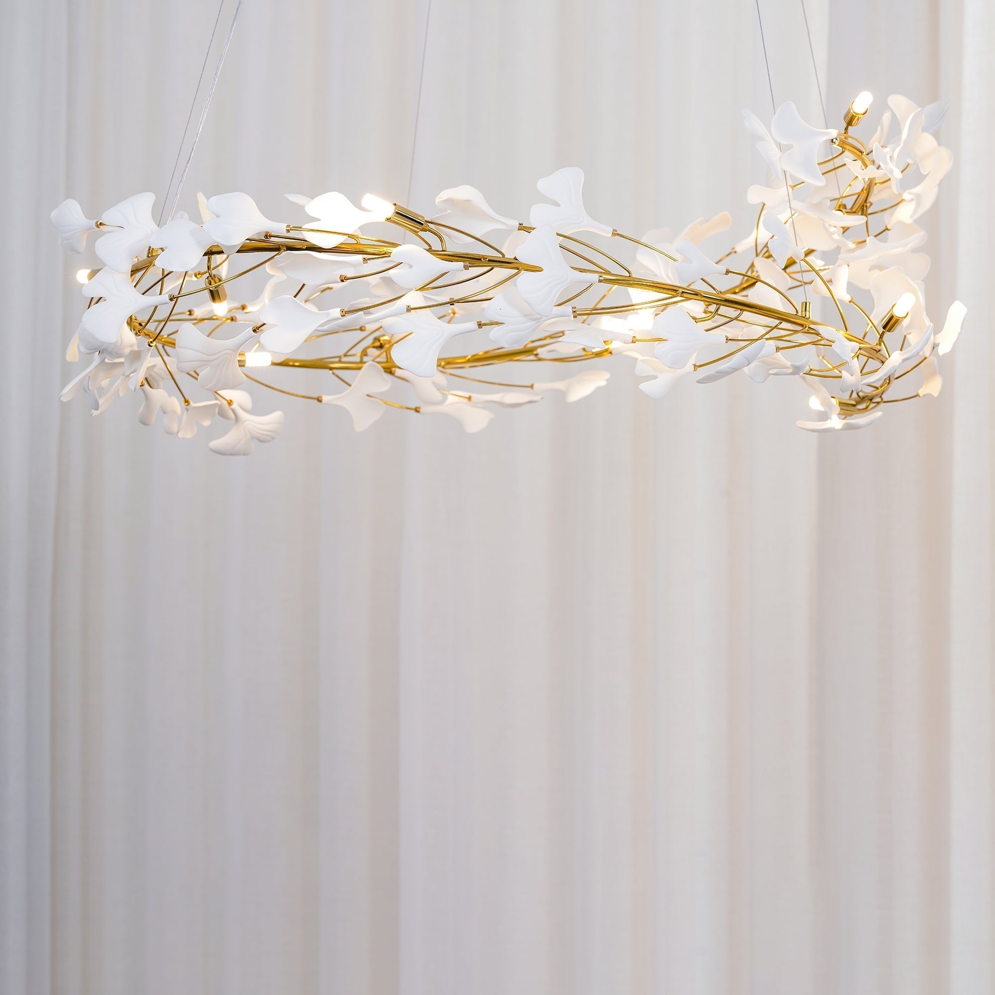 Lustra Suspension Lampe Feuilles de Gingko en Porcelaine Dorée
