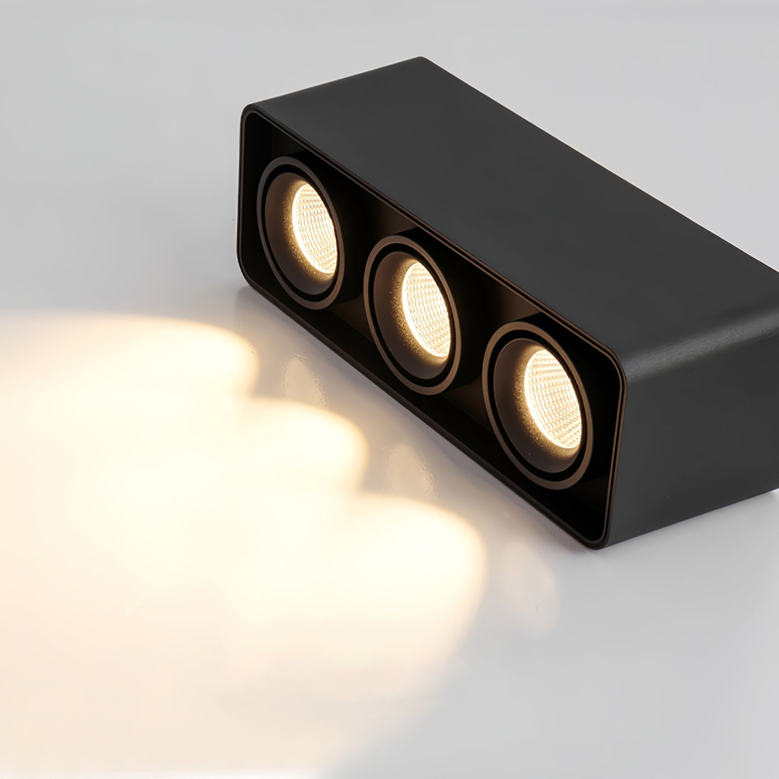 Solara Projecteur Encastré Jumeau LED Angulaire Minimaliste