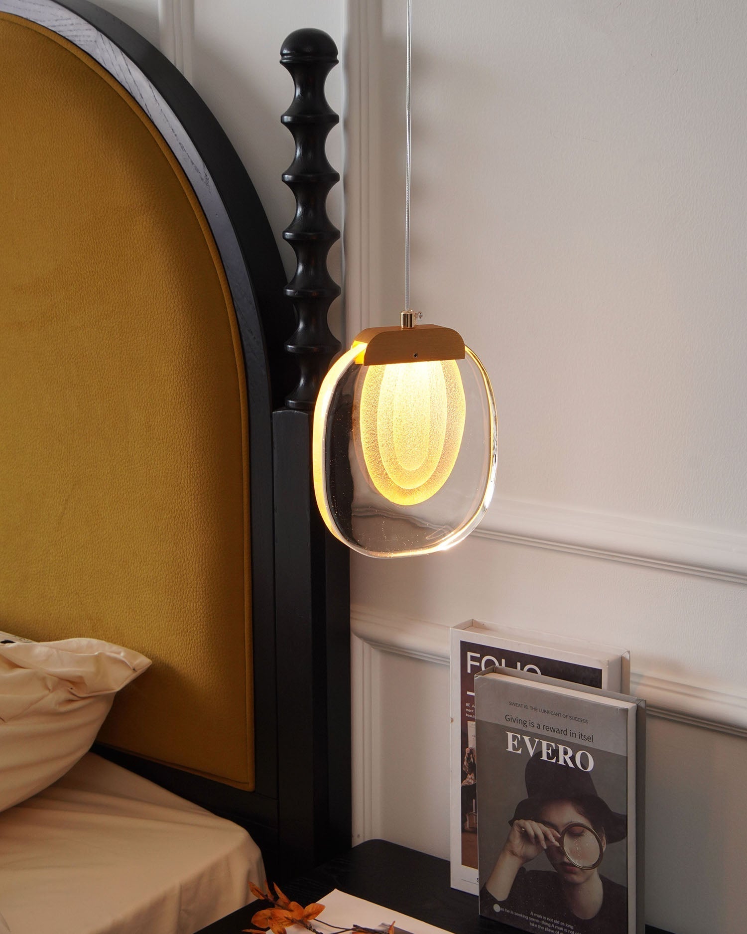 Avesia Suspension minimaliste en verre