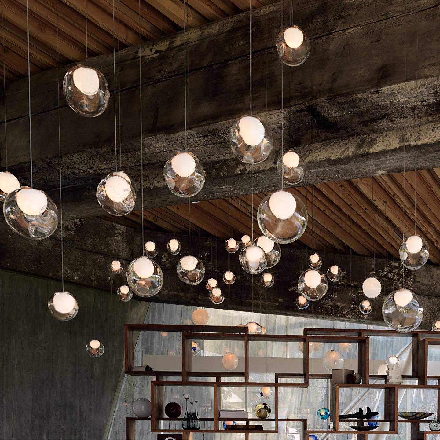 Verona Lustre Cluster Globe Transparent Escaliers