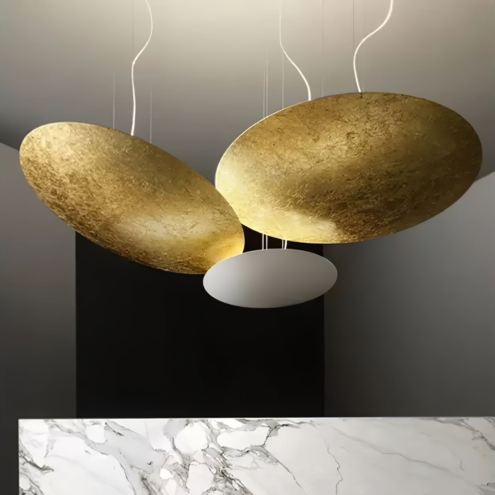 Aureliance Suspension en Feuille d’Or