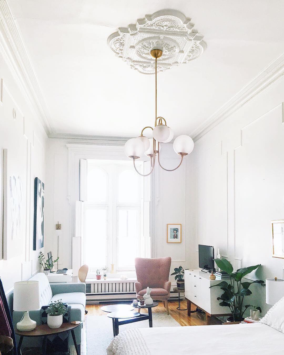 Lustra Lustre en Laiton avec Globe et Bras Courbés