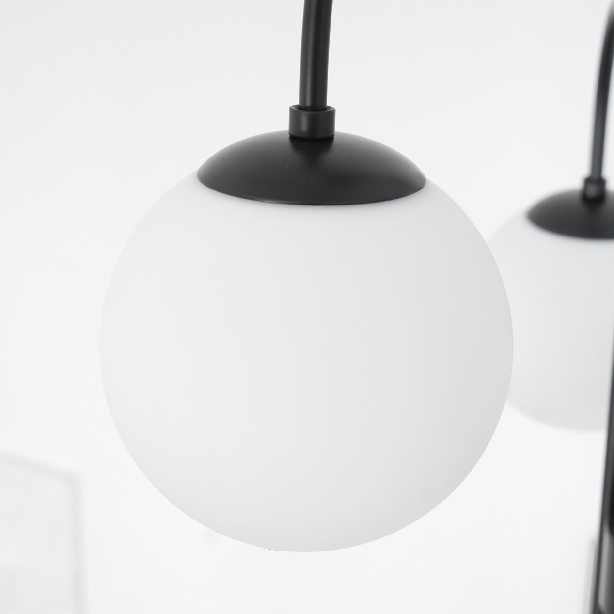 Lustra Lustre en Laiton avec Globe et Bras Courbés