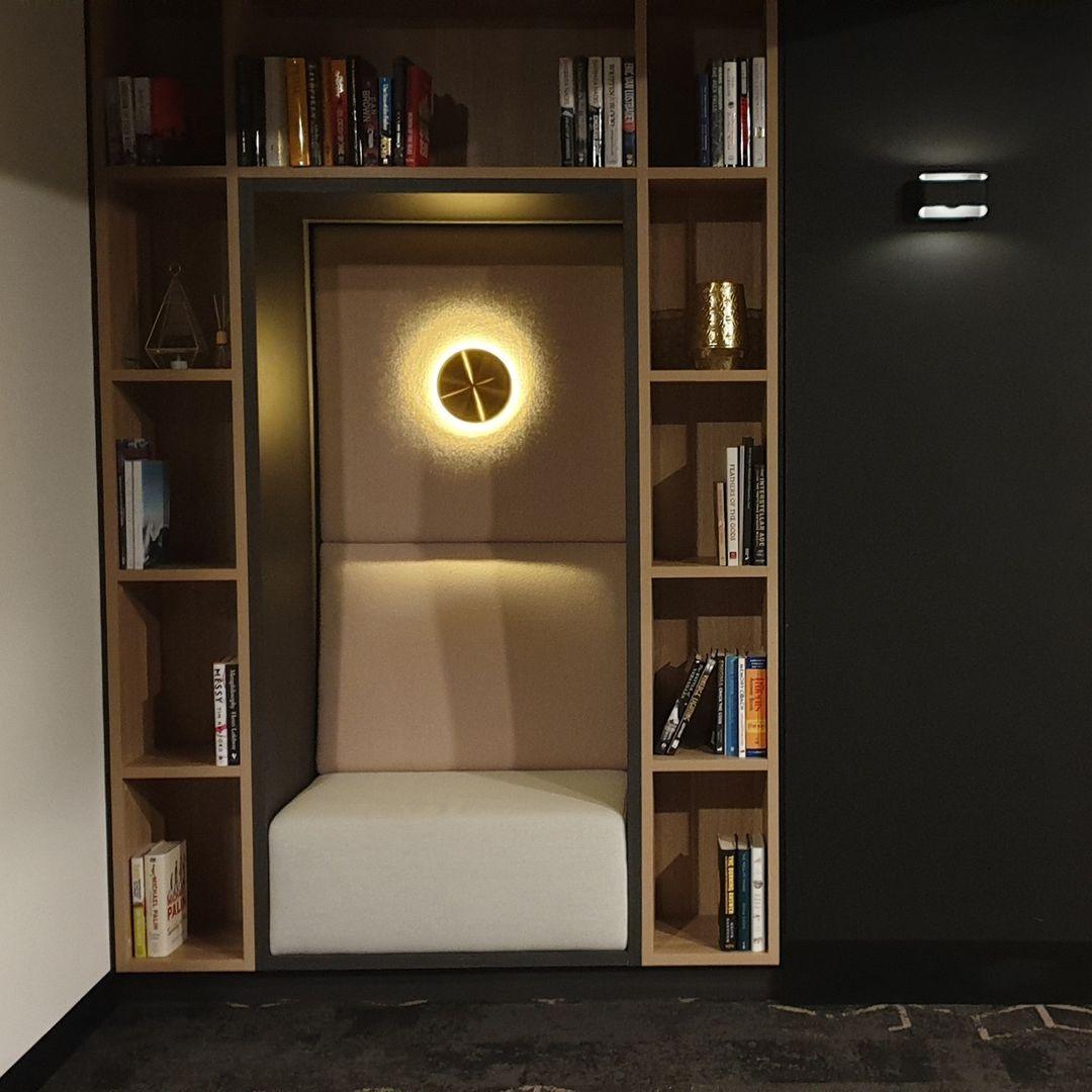 Tivral Lampe Murale Minimaliste en Laiton