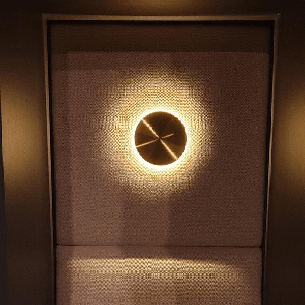 Tivral Lampe Murale Minimaliste en Laiton