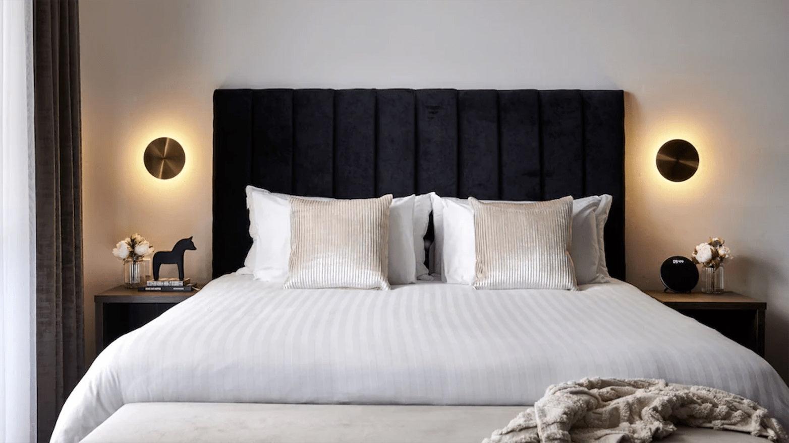 Tivral Lampe Murale Minimaliste en Laiton