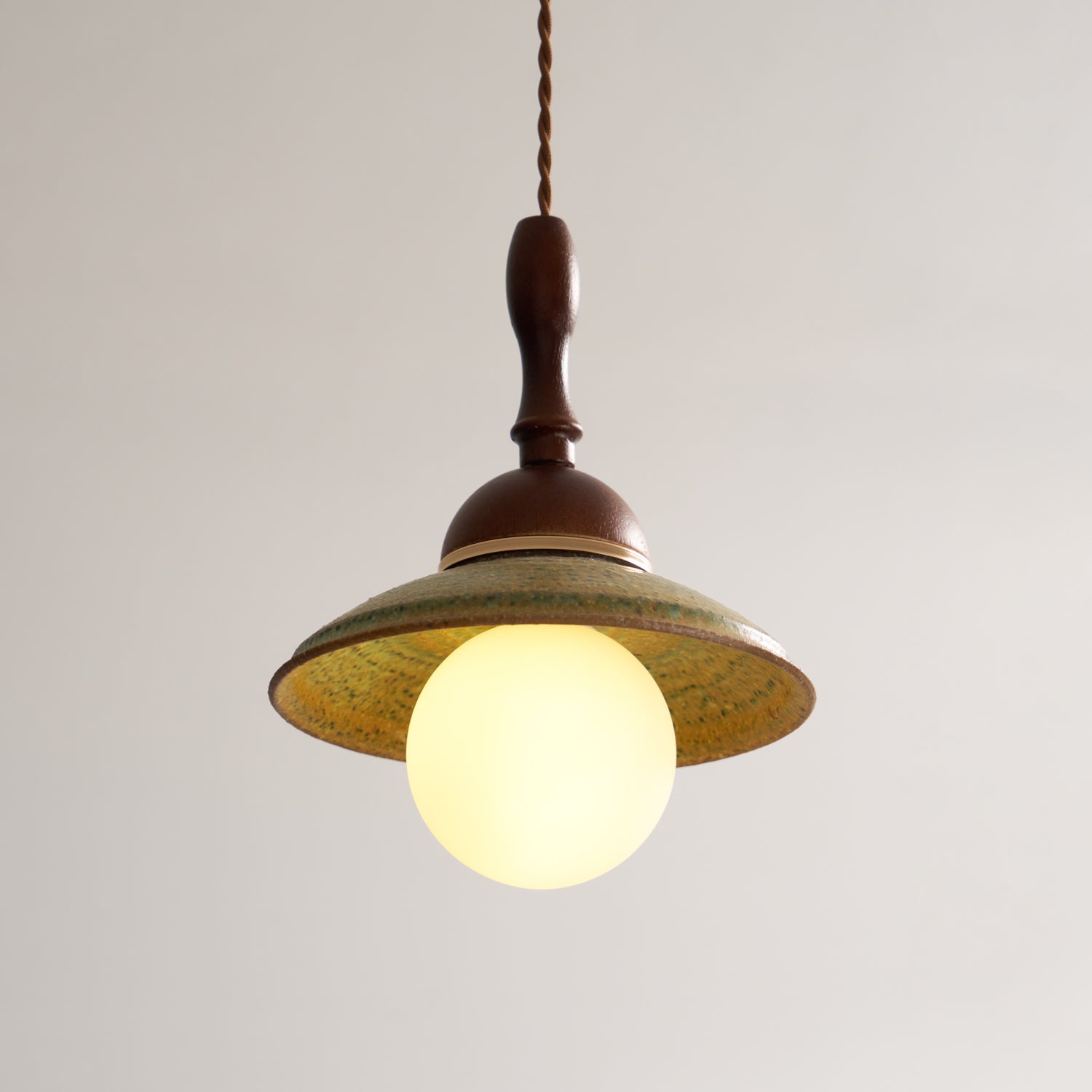 Ulsilia Suspension Art en Bois et Céramique