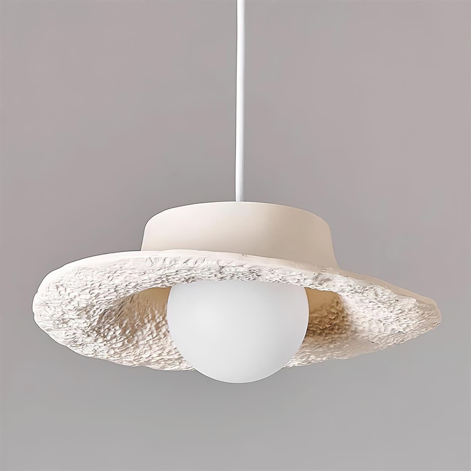 Grima Chapeau Suspension
