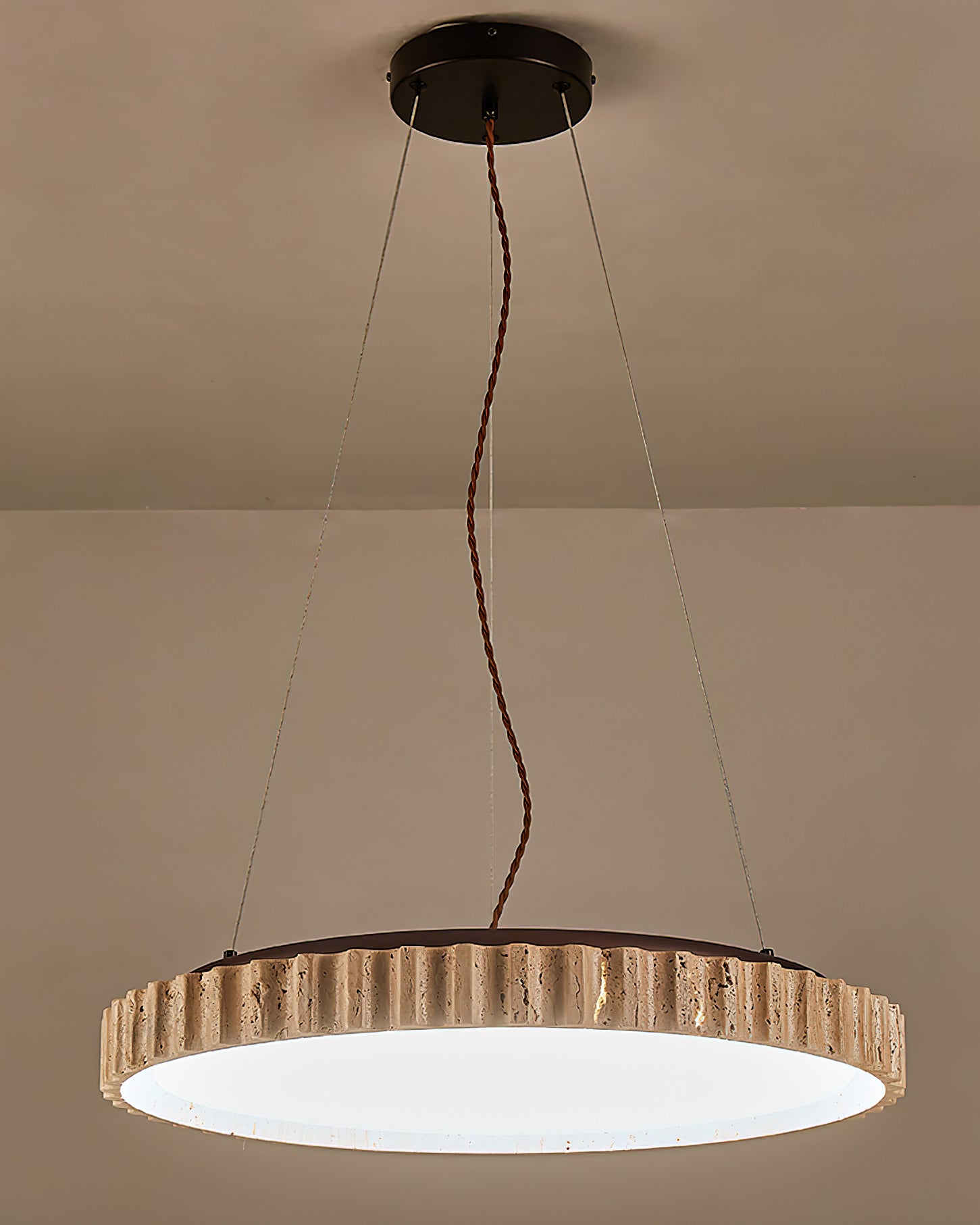 Elvenis Suspension Circulaire en Travertin