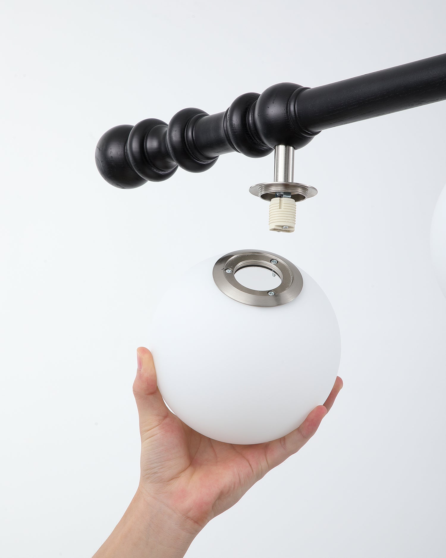 Hayes Lustre Bois Linéaire Boules en Verre