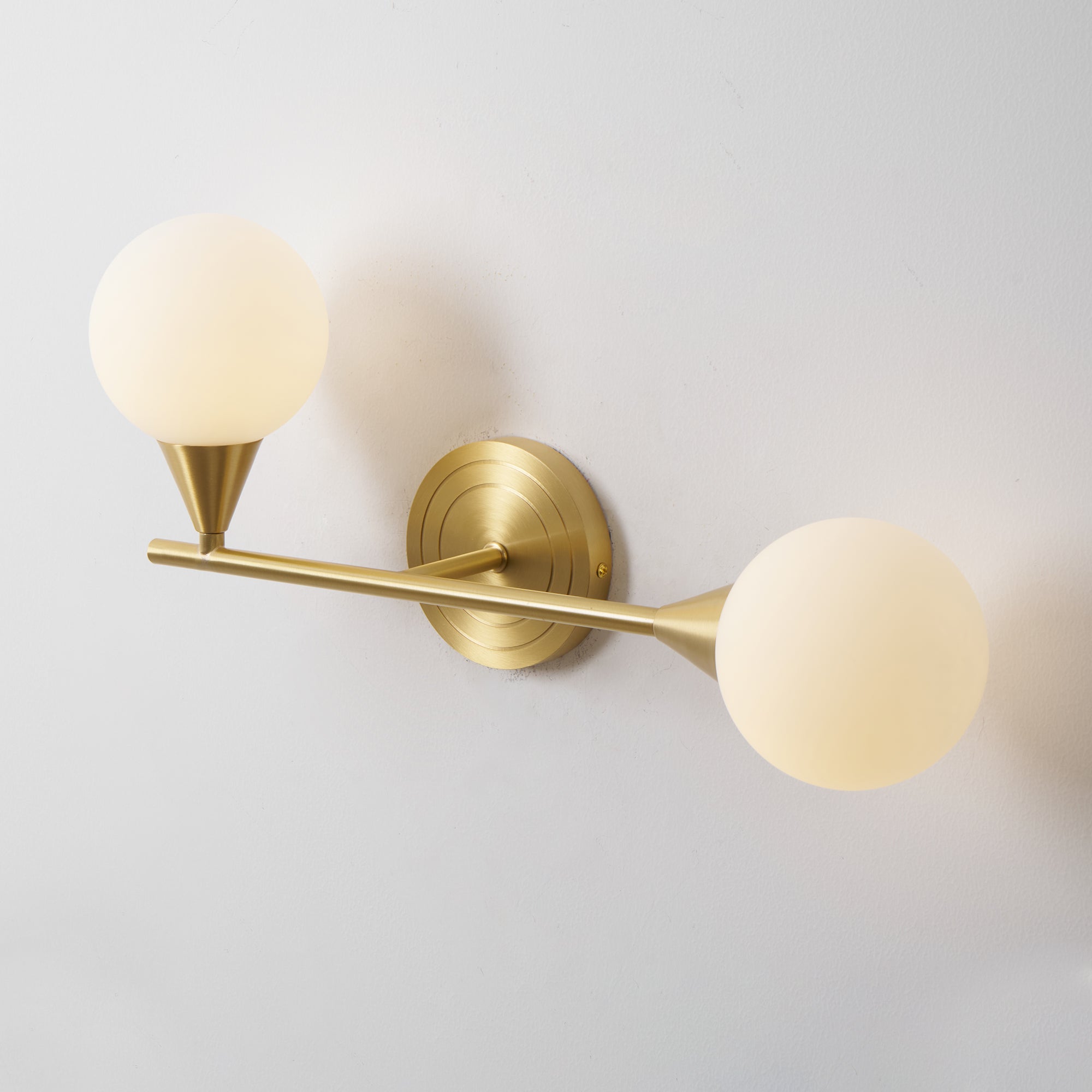 Holten Applique Murale en Verre et Laiton Armé Minimaliste Moderne