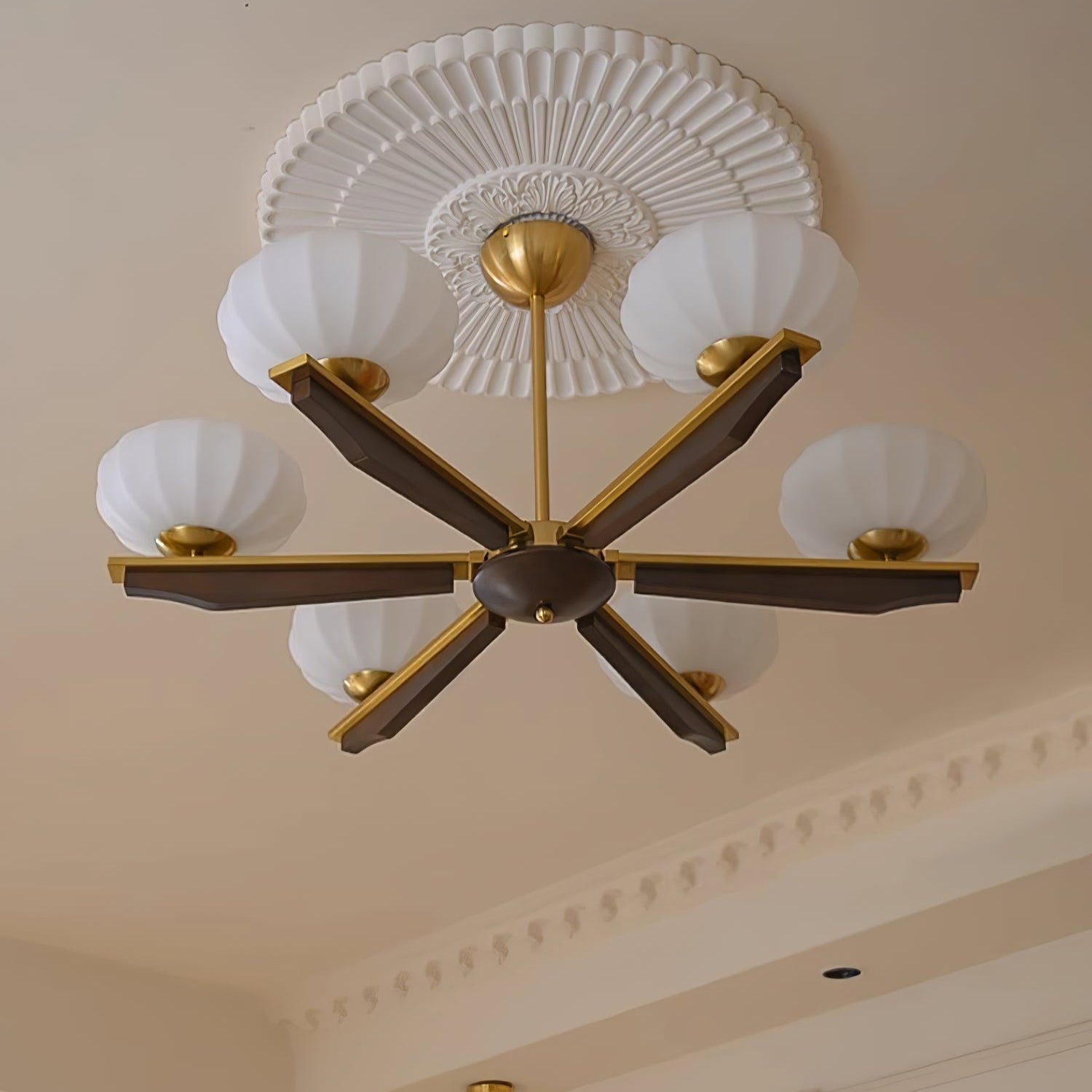 Uzoror Lustre Vintage Traditionnel Élégant en Bois