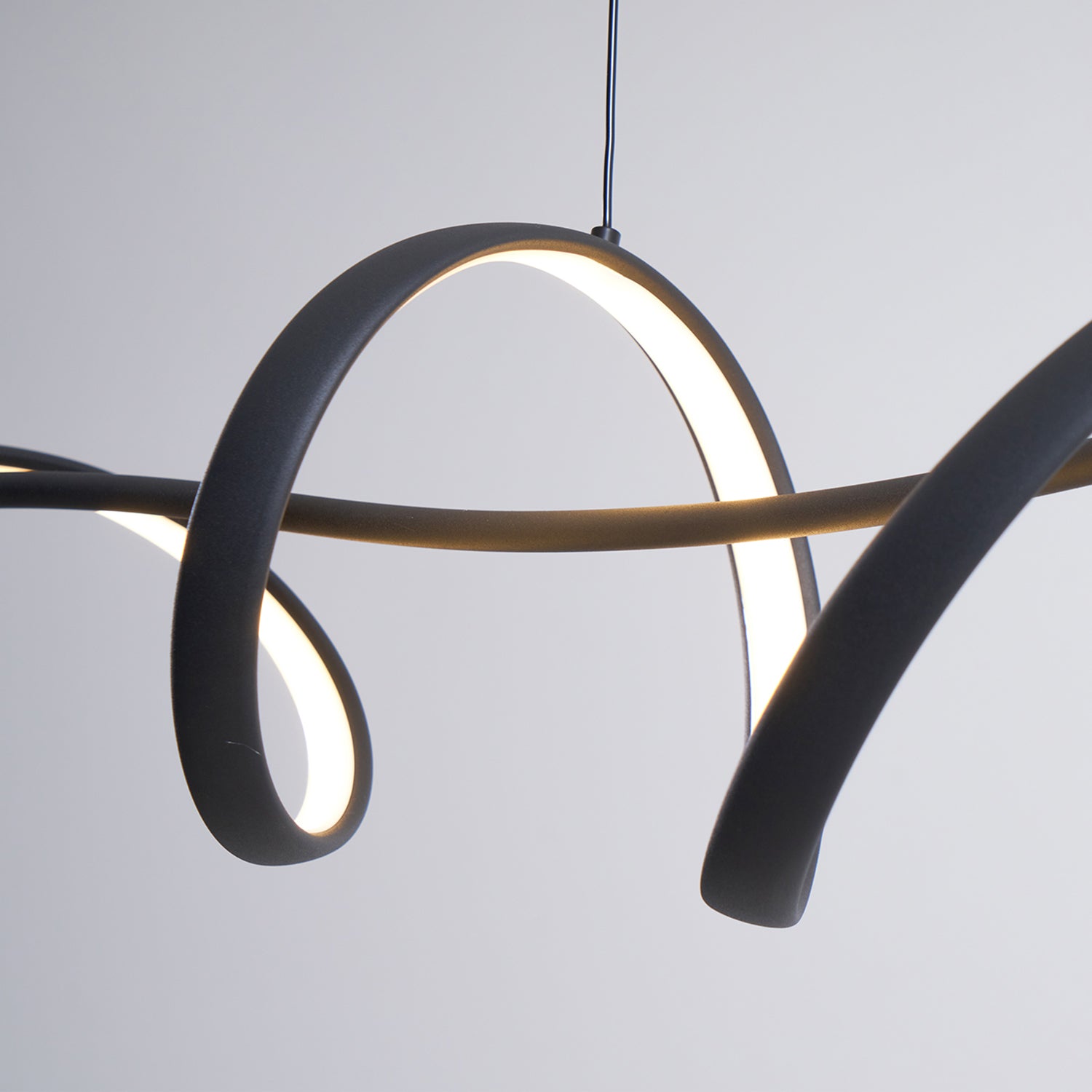 Aveline Suspension moderne LED Wave noire