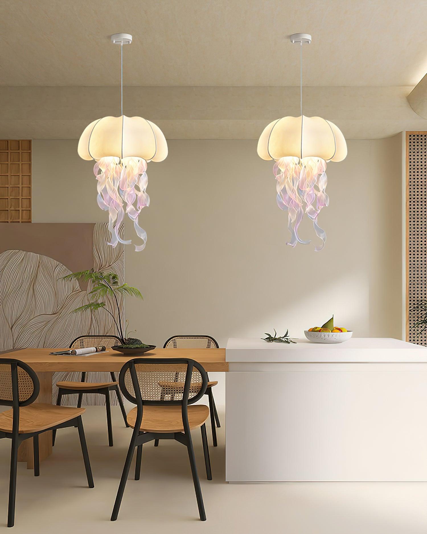 Jellyfish Suspension Rubans Irisés en Tissu