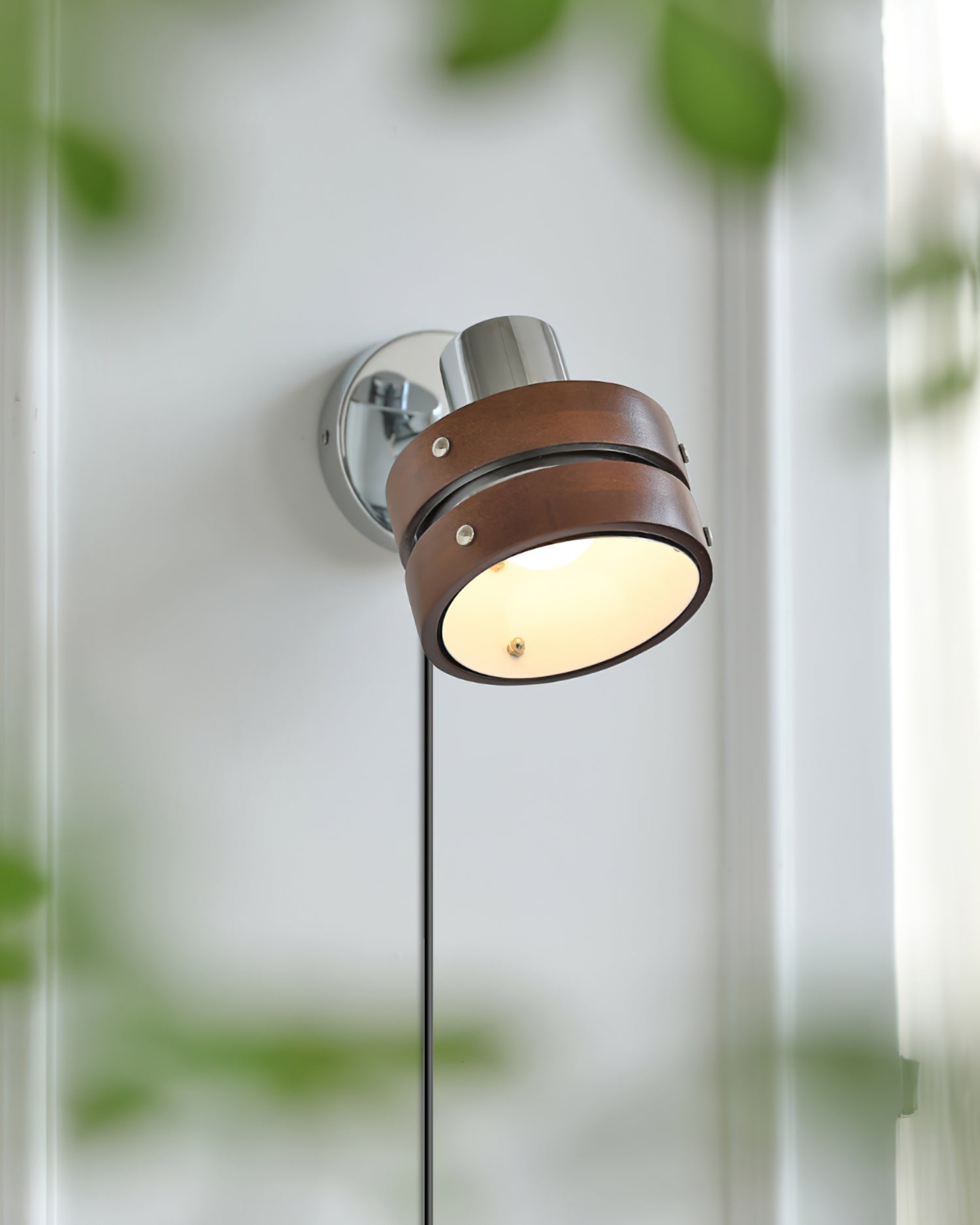 Orbitce Wood Classic Wall Lamp