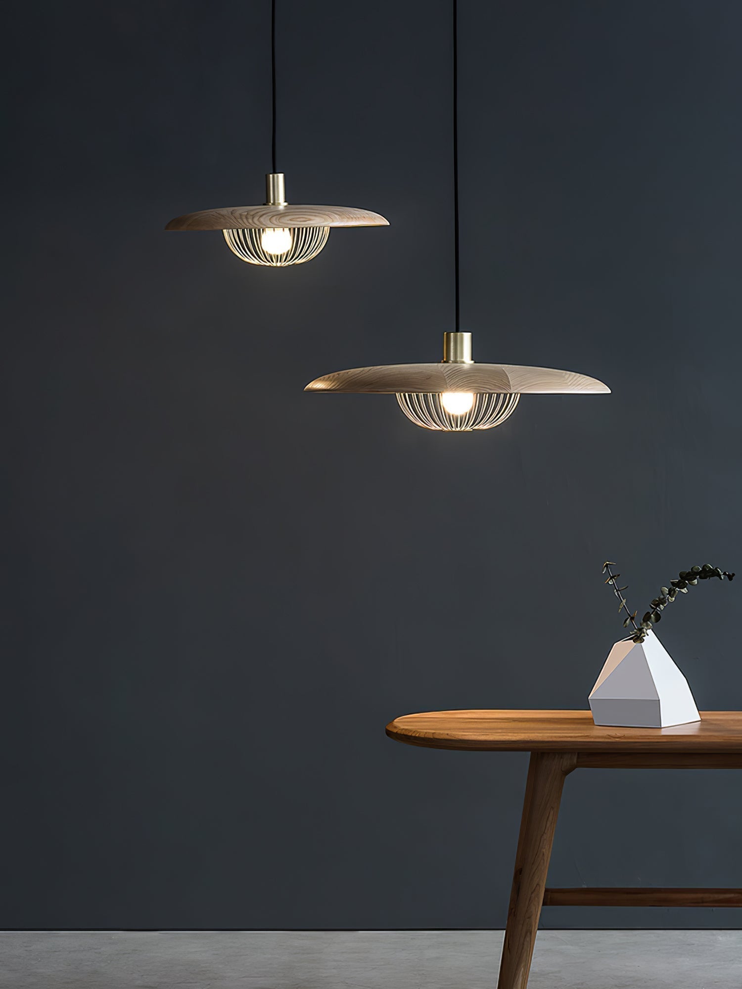 Elanora Wood Retro Vintage Pendant Lamp