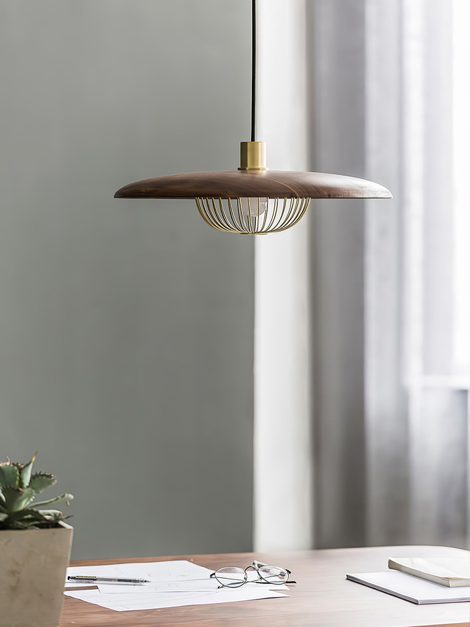Elanora Wood Retro Vintage Pendant Lamp