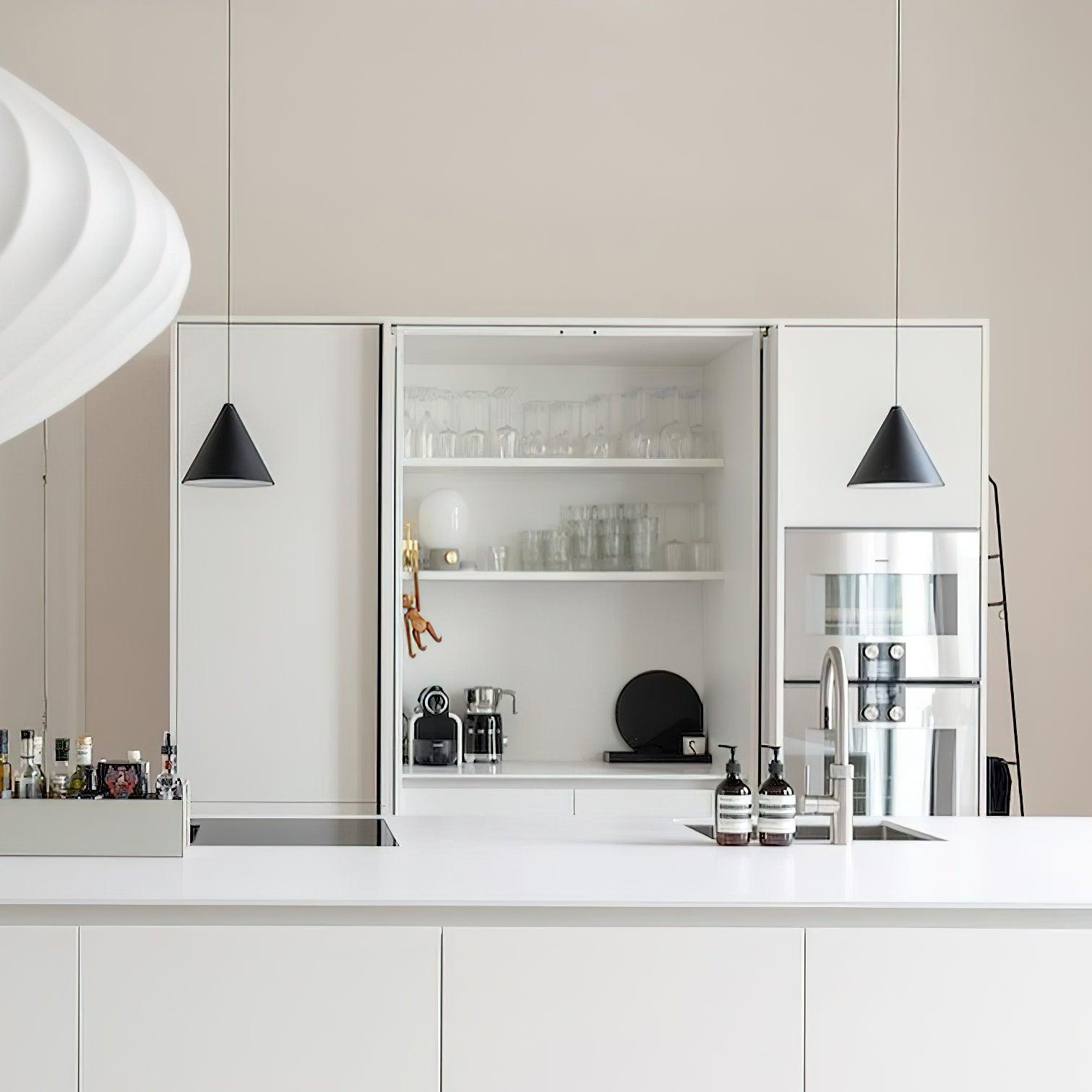 Cone Suspension Abat-jour Conique Noir pour Style Industriel Moderne
