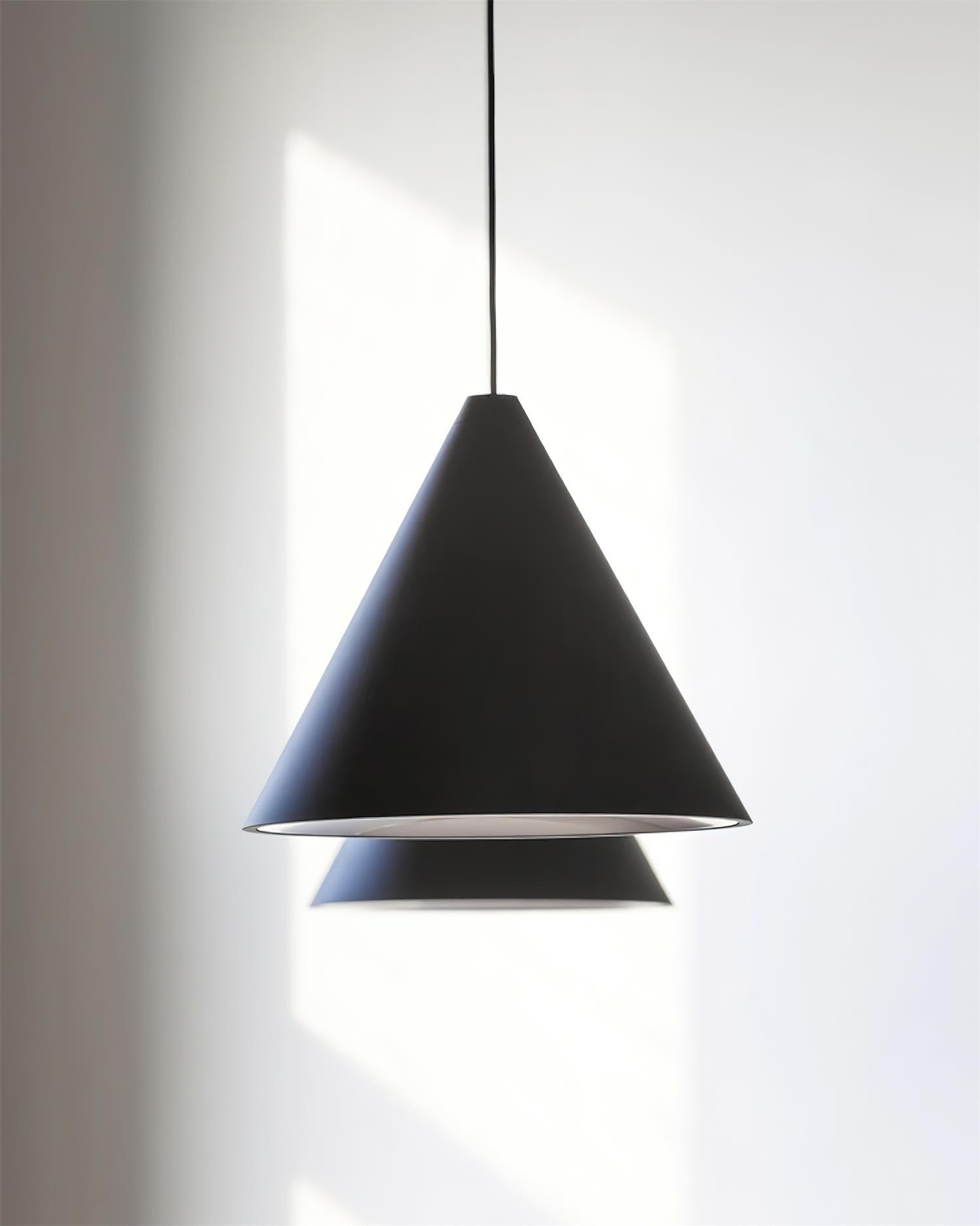 Cone Suspension Abat-jour Conique Noir pour Style Industriel Moderne