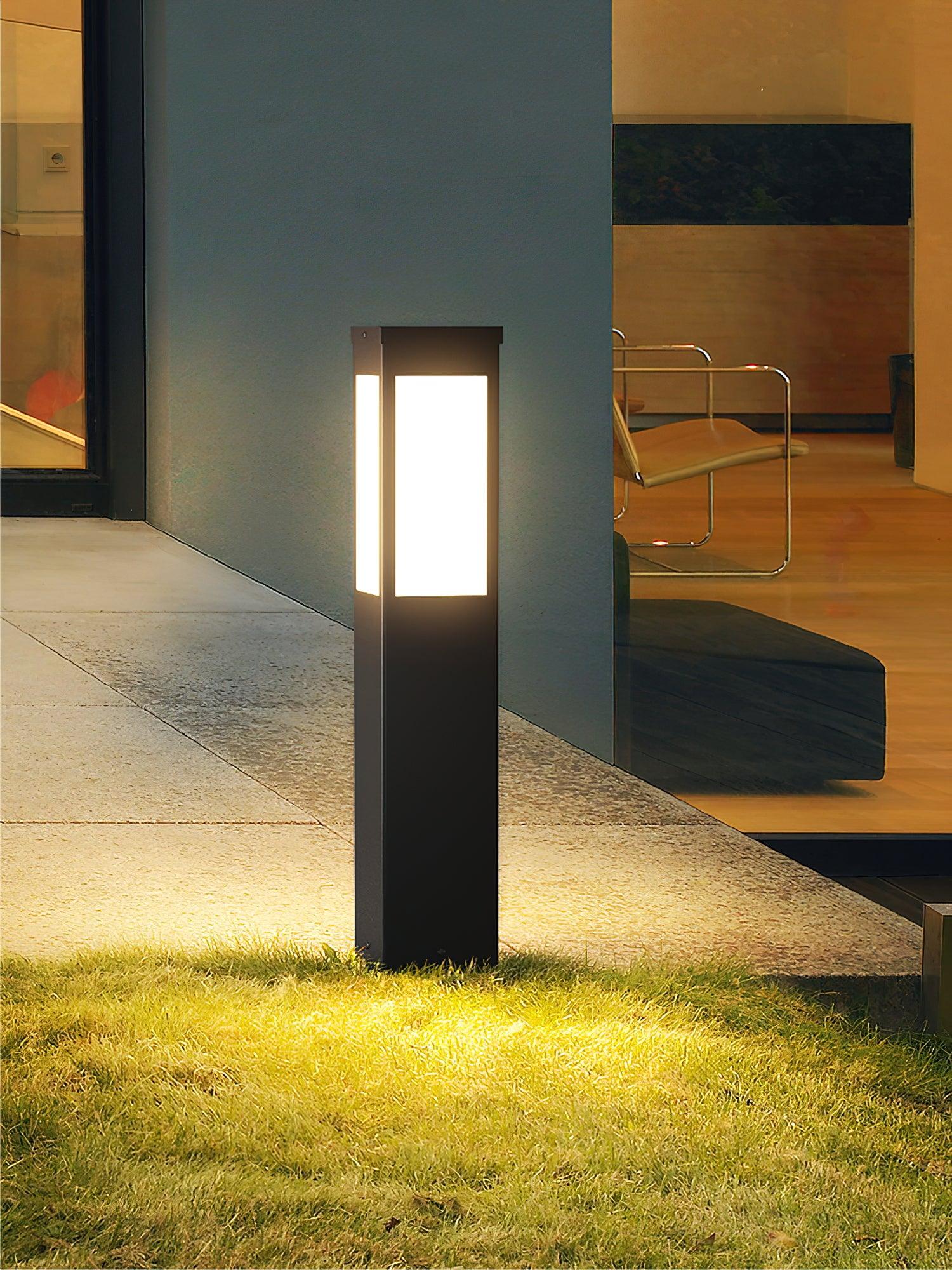Orinos Classic Unique Bollard Outdoor Light