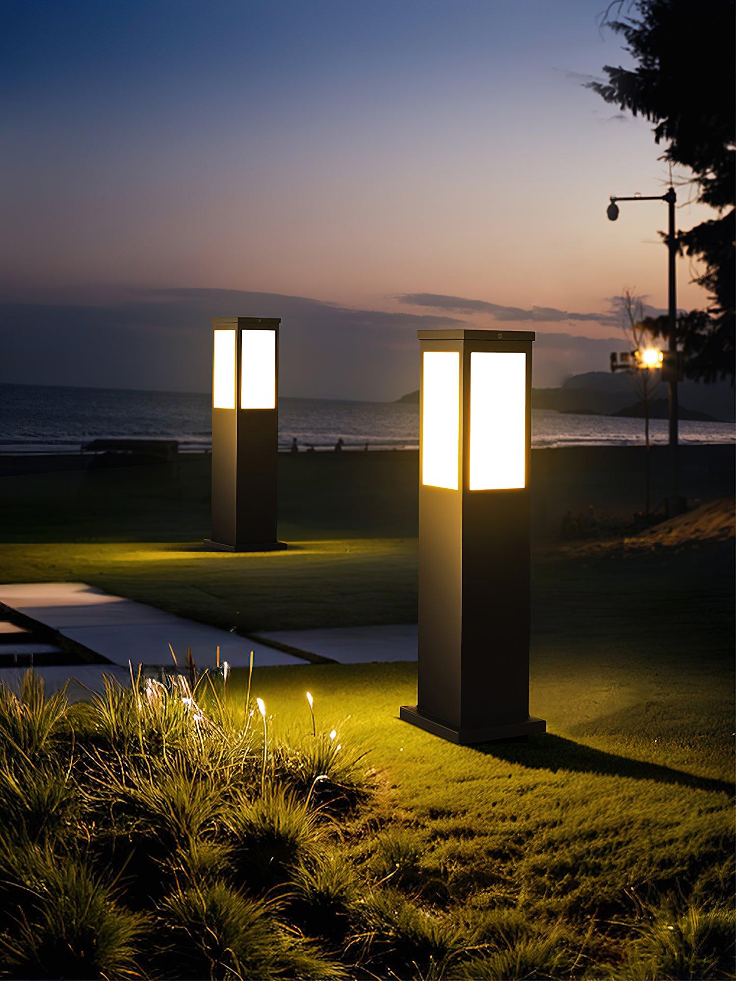 Orinos Classic Unique Bollard Outdoor Light