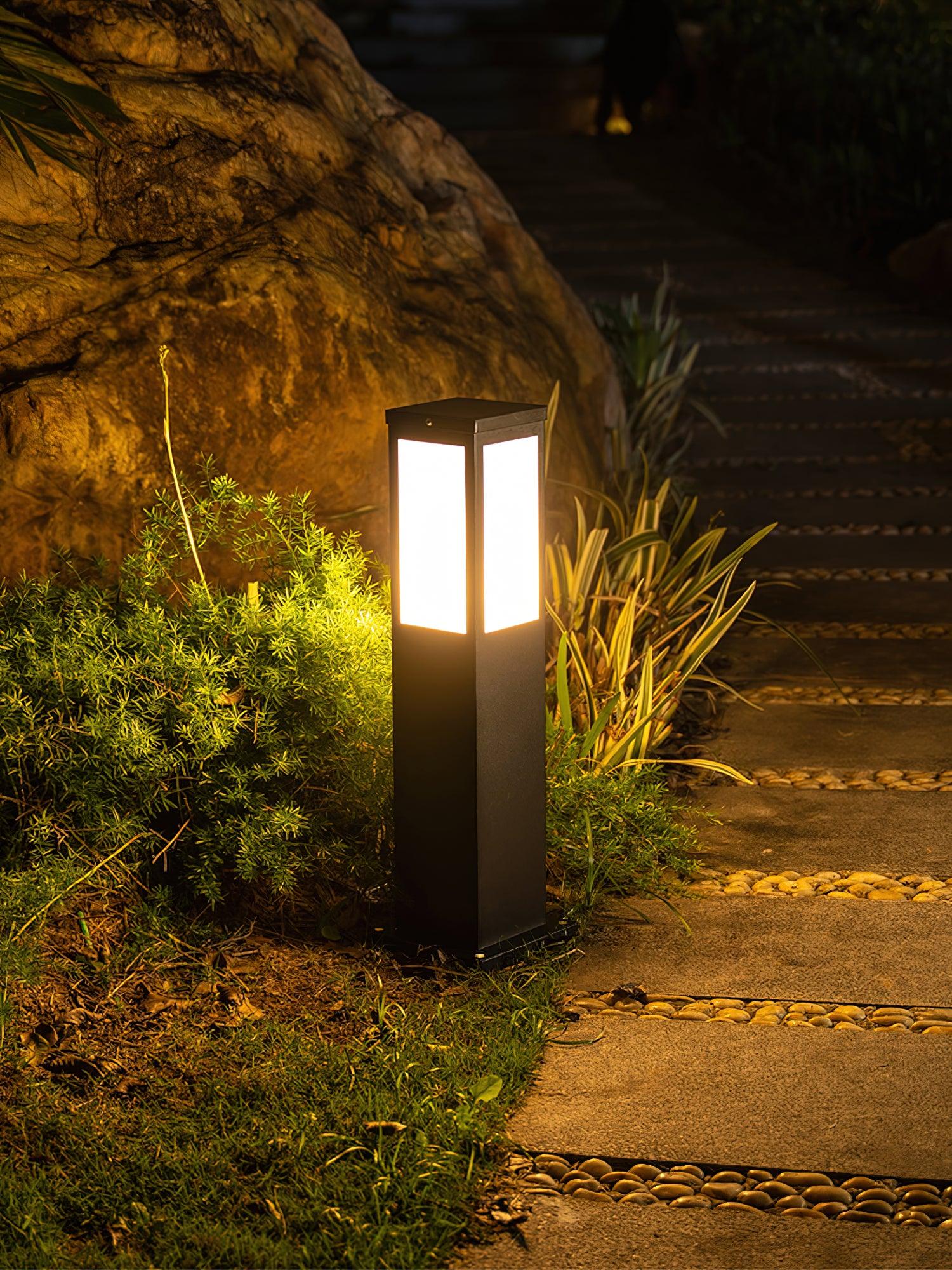 Orinos Classic Unique Bollard Outdoor Light