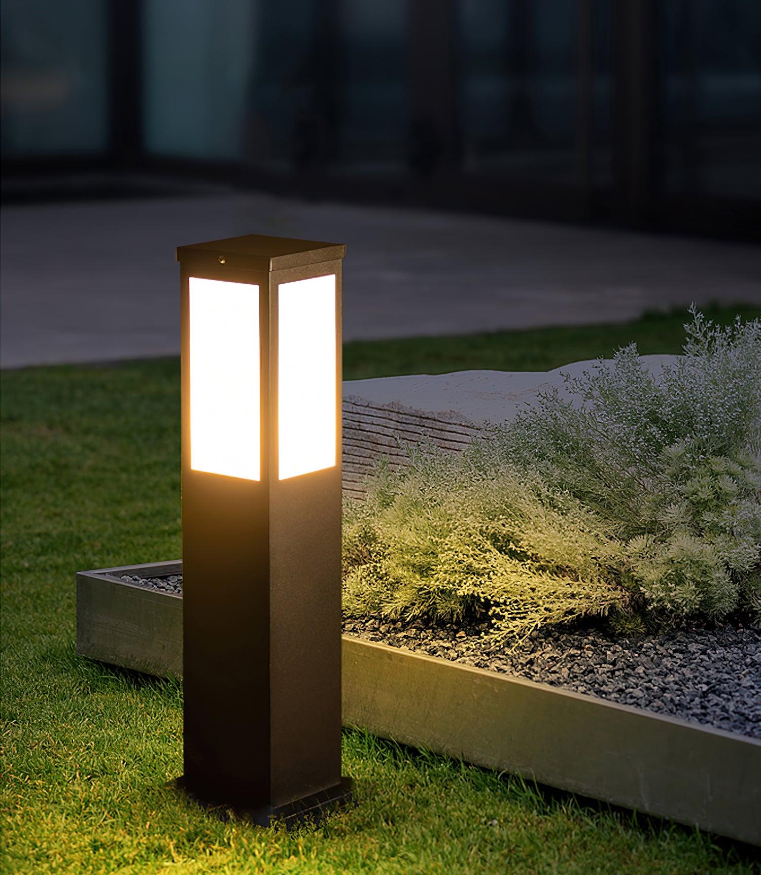 Orinos Classic Unique Bollard Outdoor Light