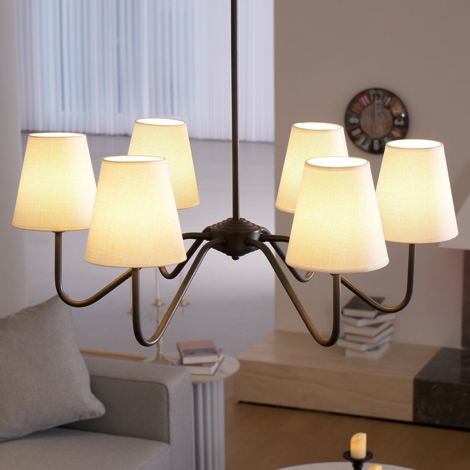Lassen Lustre Bras Courbés Noirs Moderne