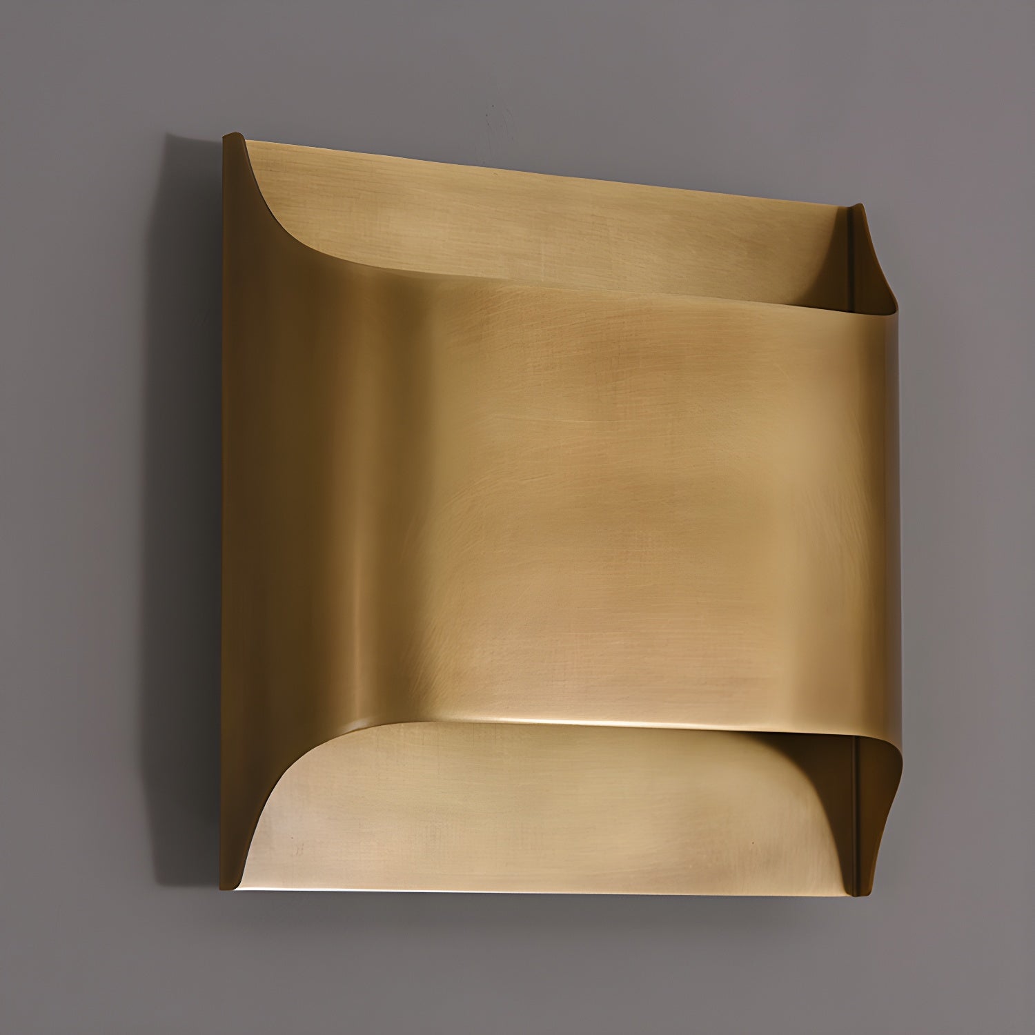 Hardy Applique Murale d'Art Nordic en Laiton