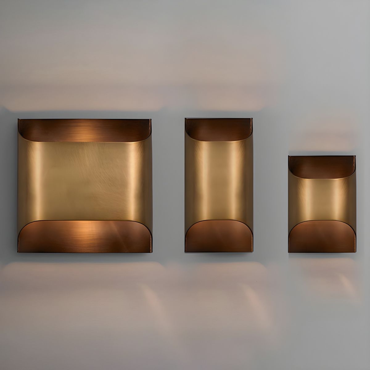 Hardy Applique Murale d'Art Nordic en Laiton