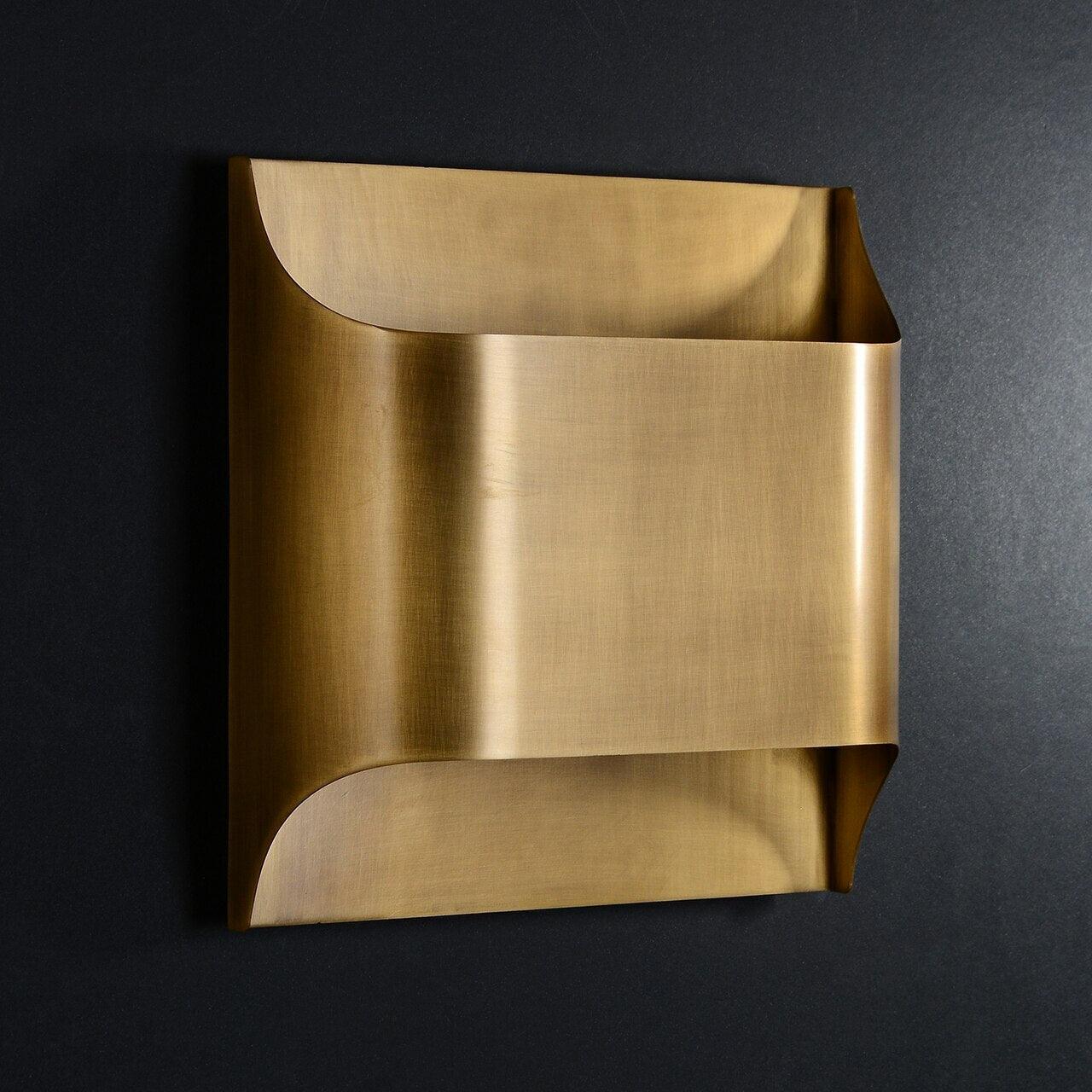 Hardy Applique Murale d'Art Nordic en Laiton