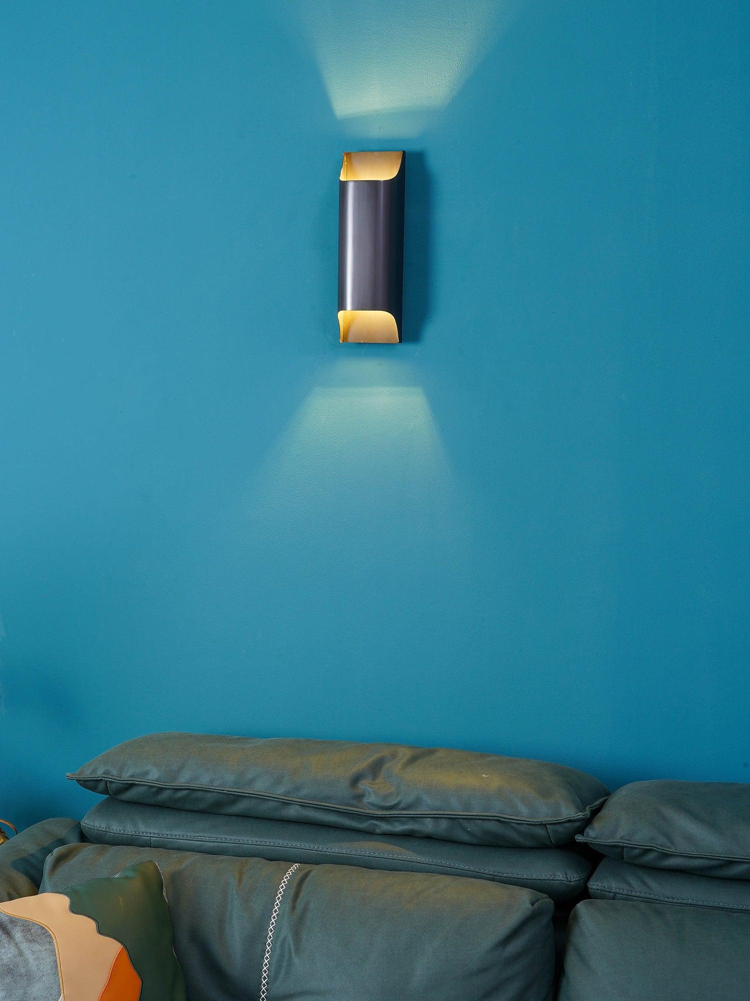 Hardy Applique Murale d'Art Nordic en Laiton