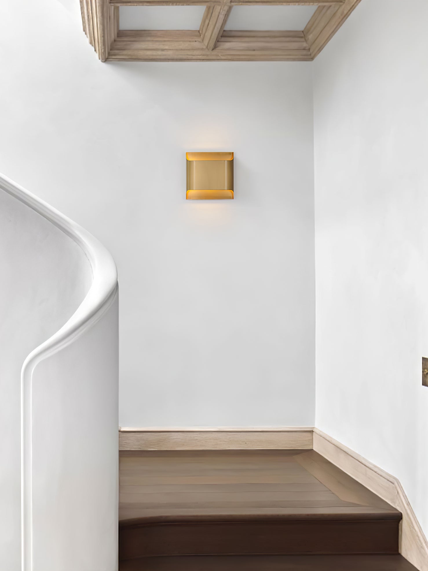 Hardy Applique Murale d'Art Nordic en Laiton