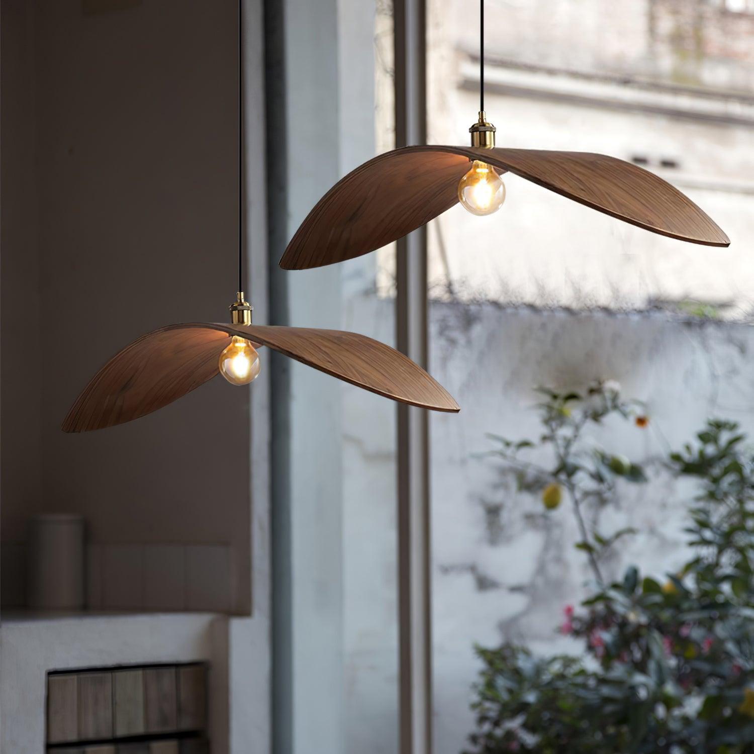 Libelle Suspension en Bois Courbé à Ailes