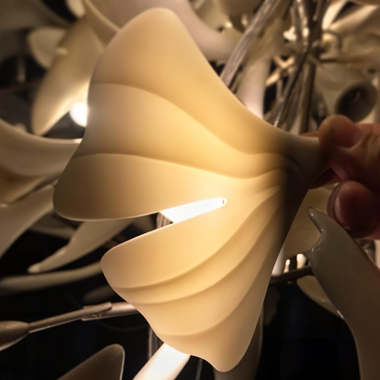 Olivia Lustre en Céramique Feuilles de Ginkgo aux Courbes Organiques