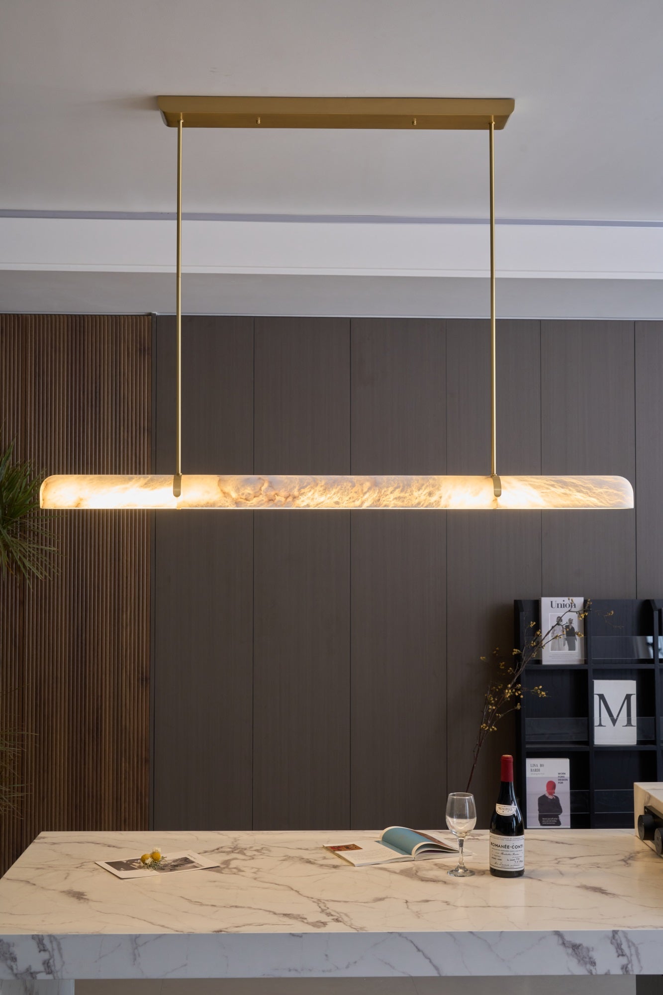 Ilraea Suspension Linéaire en Albâtre