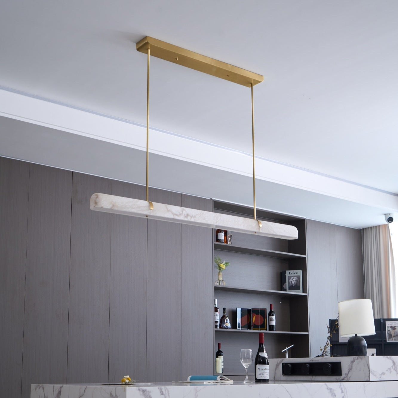 Ilraea Suspension Linéaire en Albâtre