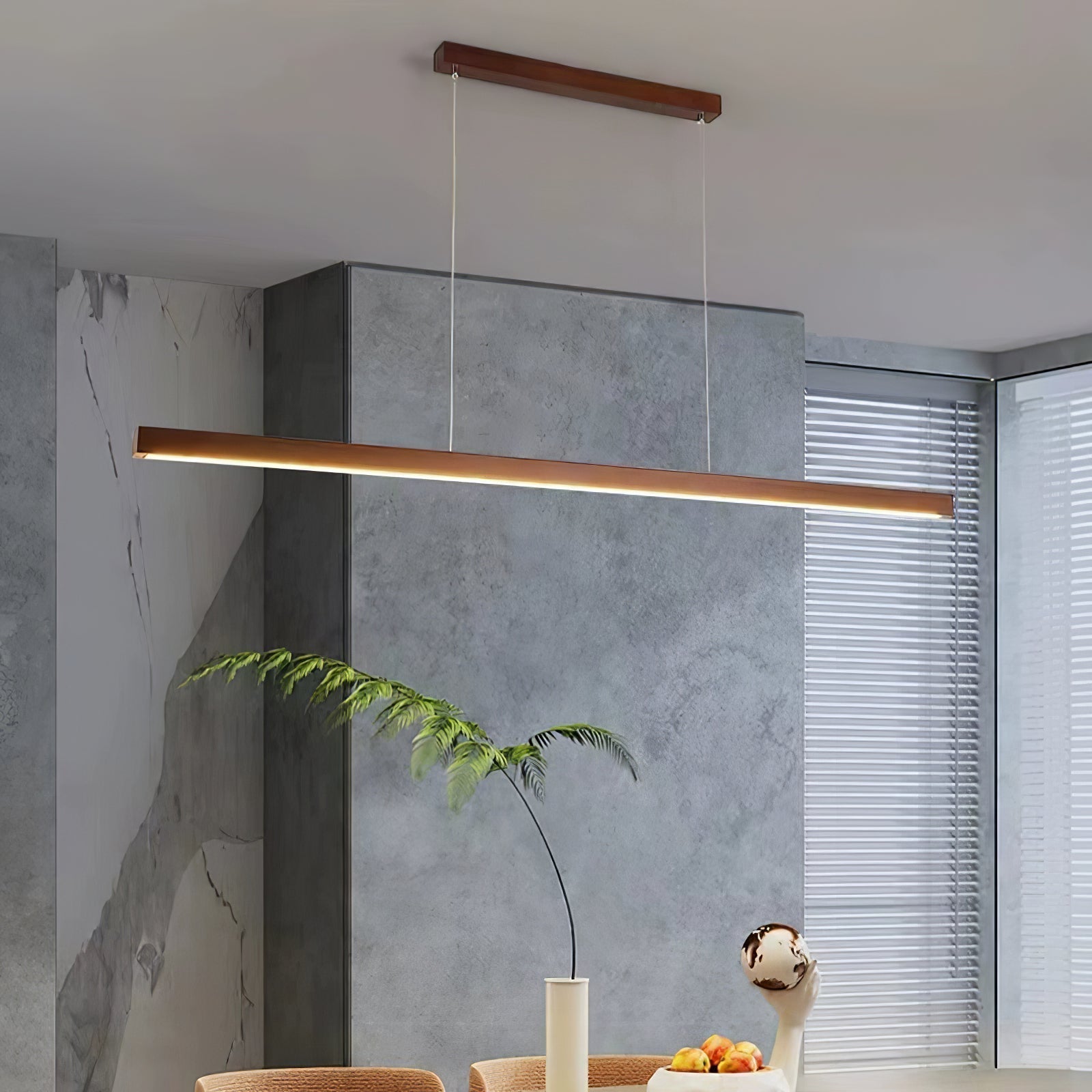 Elowen Suspension linéaire minimaliste en bois