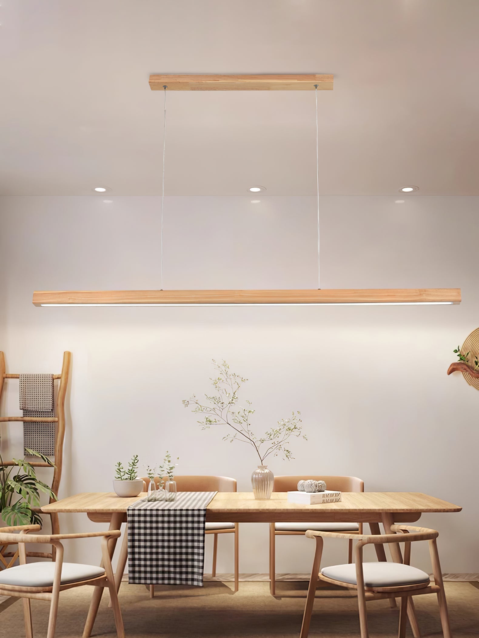 Elowen Suspension linéaire minimaliste en bois