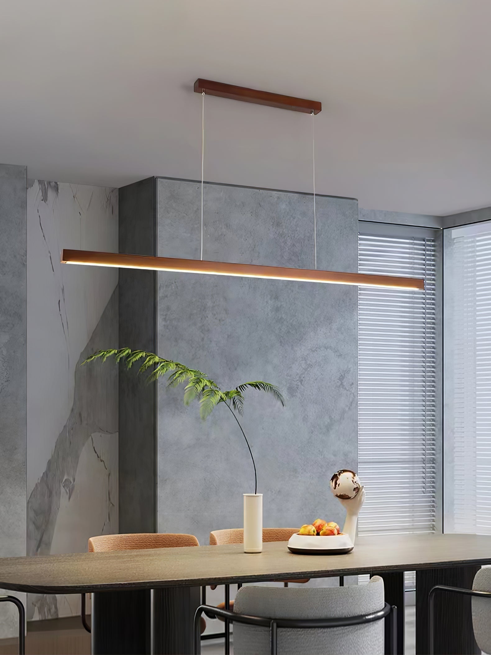 Elowen Suspension linéaire minimaliste en bois