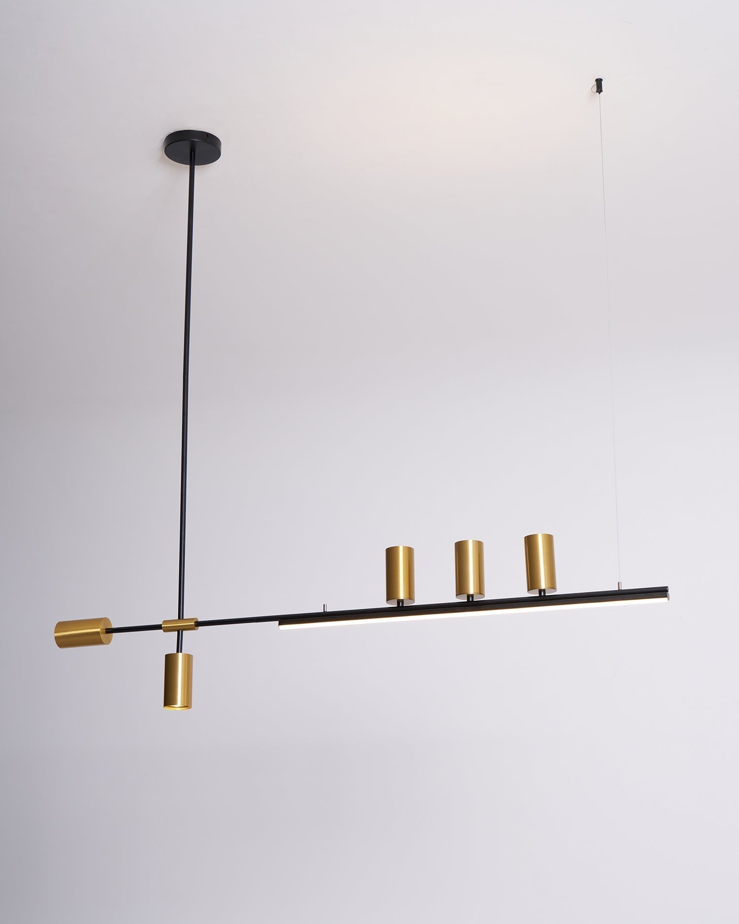 Emirel Suspension Linéaire Métal Minimaliste