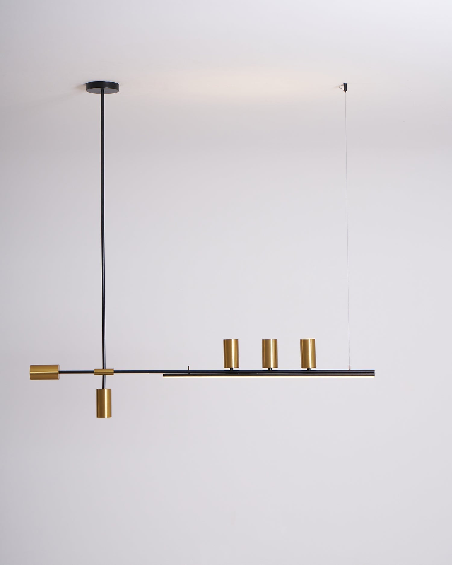 Emirel Suspension Linéaire Métal Minimaliste