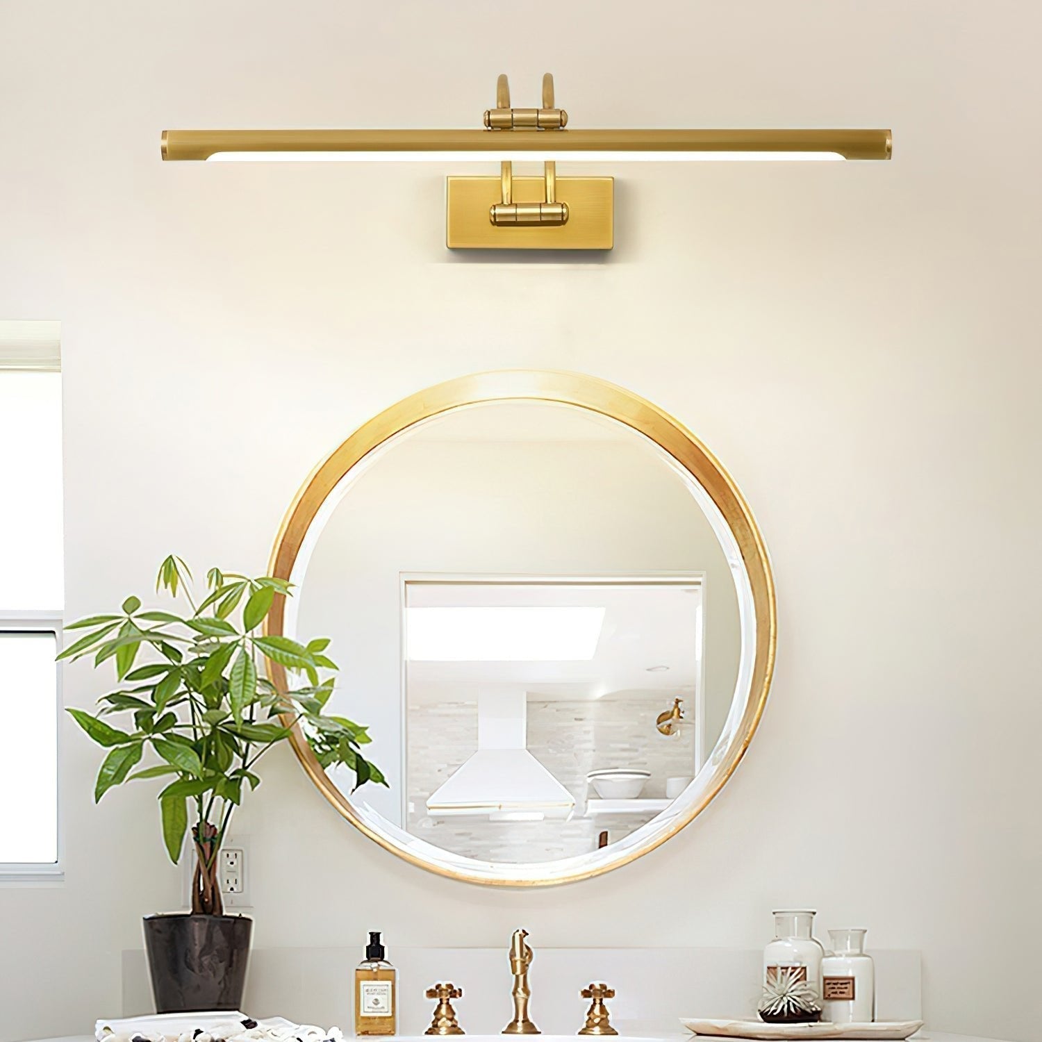 Fergus Applique Murale Linéaire Coiffeuse Laiton