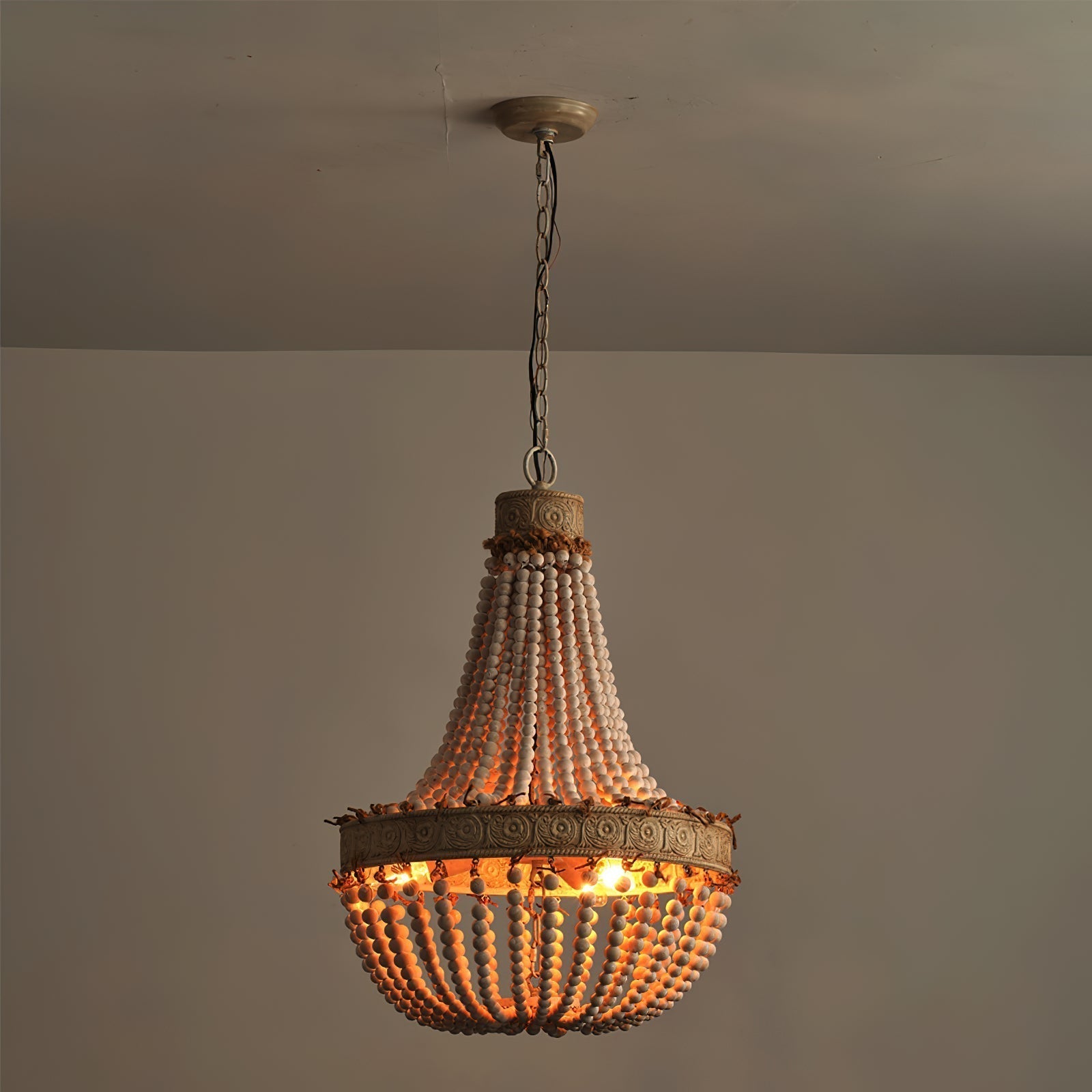 Ulvararis Lustre en Métal et Bois Perlé de Luxe Postmoderne